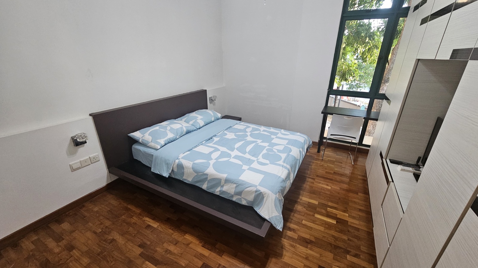 Master Room bedroom at Palmwoods, Tanah Merah